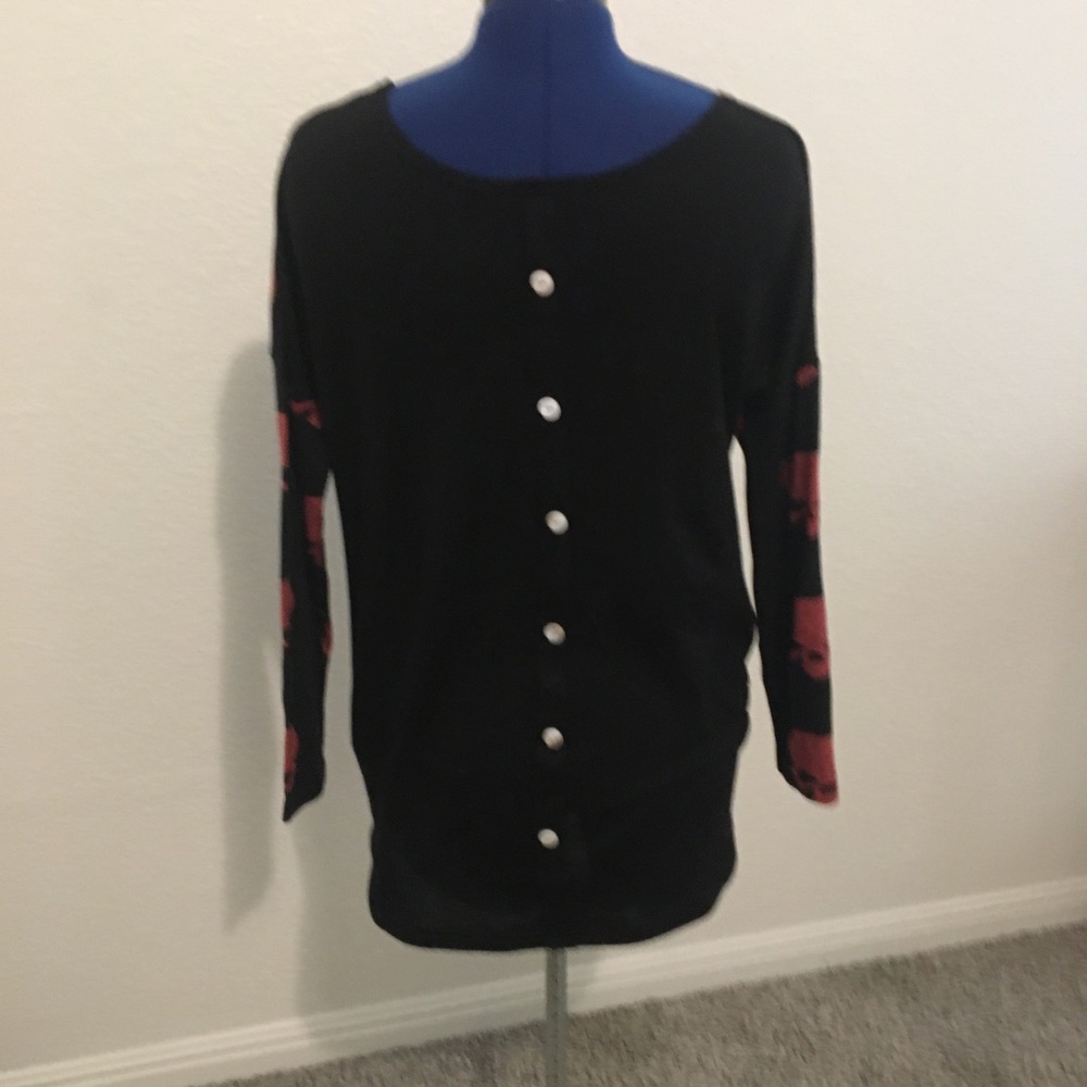 Skull Red And Black Long sleeve top - Picture 8 of 8